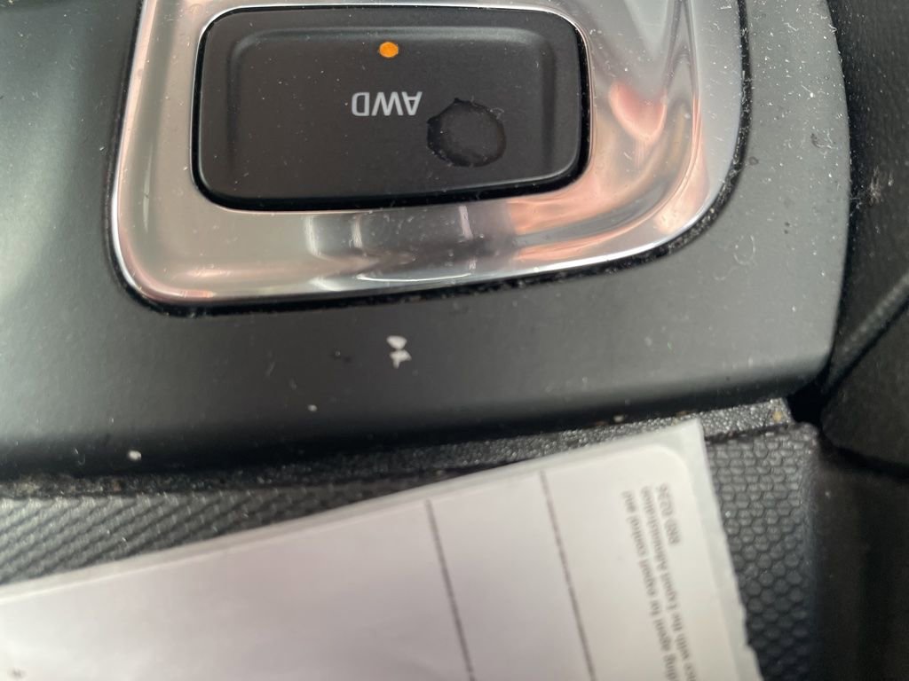 Used 2022 Chevrolet Equinox LT image 17