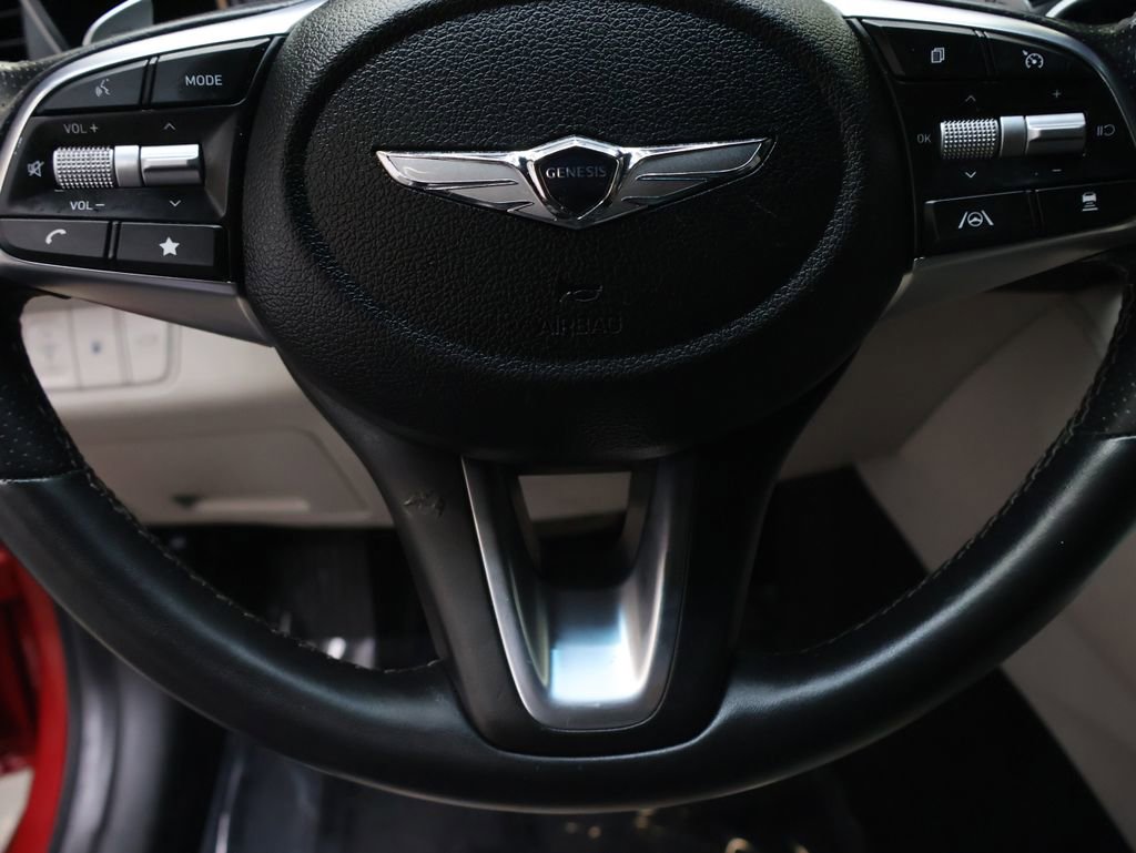 Used 2023 Genesis G70 2.0T image 18