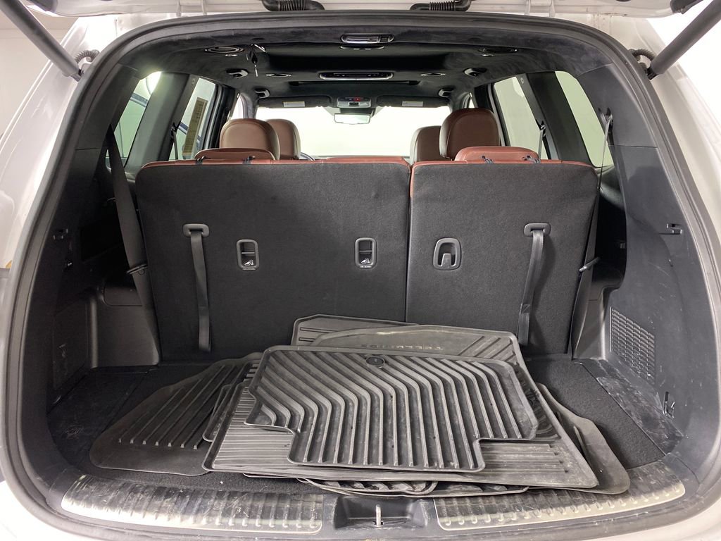 Certified 2024 Kia Telluride SX Prestige w/ Towing Package AWD/4WD image 33