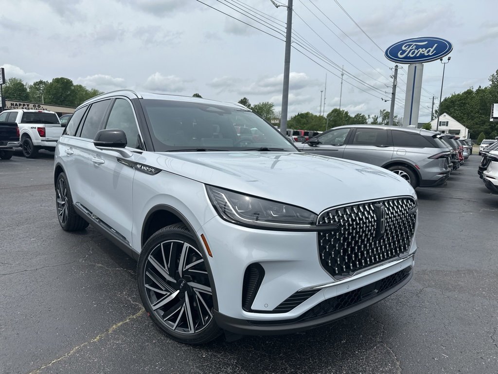 New 2025 Lincoln Aviator Reserve w/ Equipment Group 201A image 3