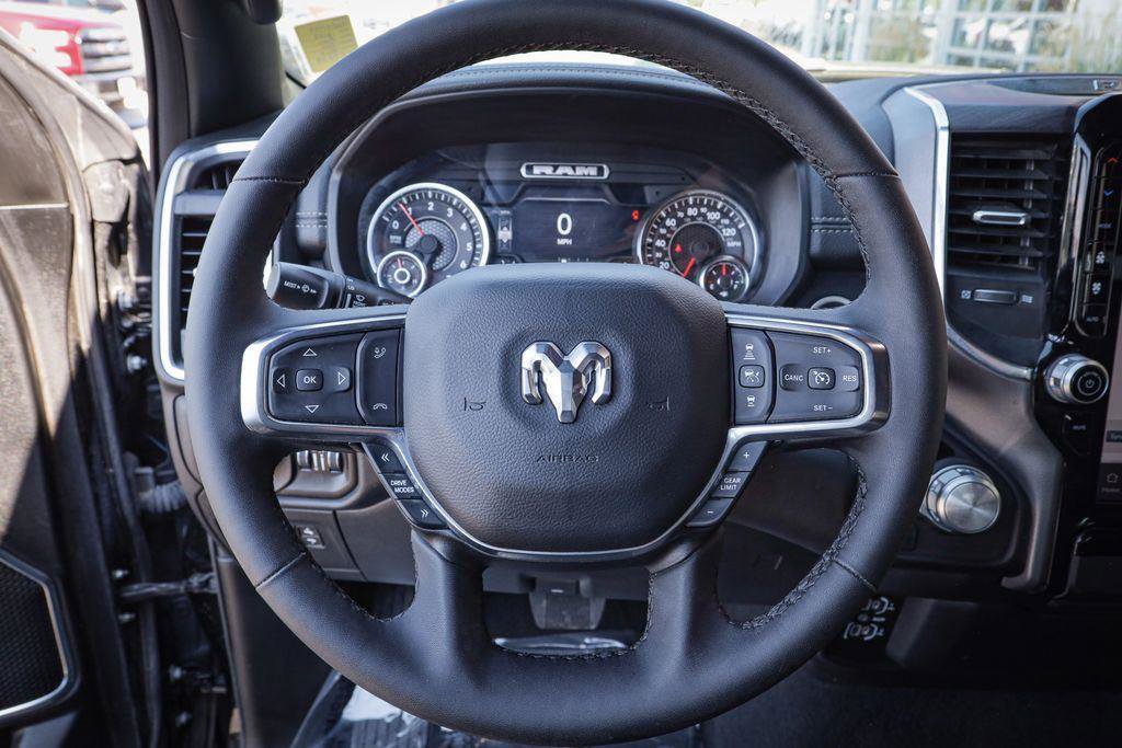 Used 2025 RAM 1500 Laramie image 20