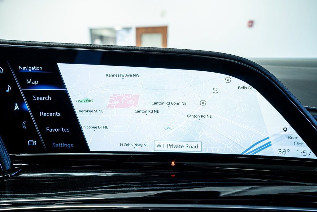 Used 2023 Cadillac Escalade ESV V image 46