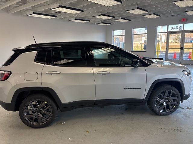 New 2026 Jeep Compass Limited AWD/4WD image 8