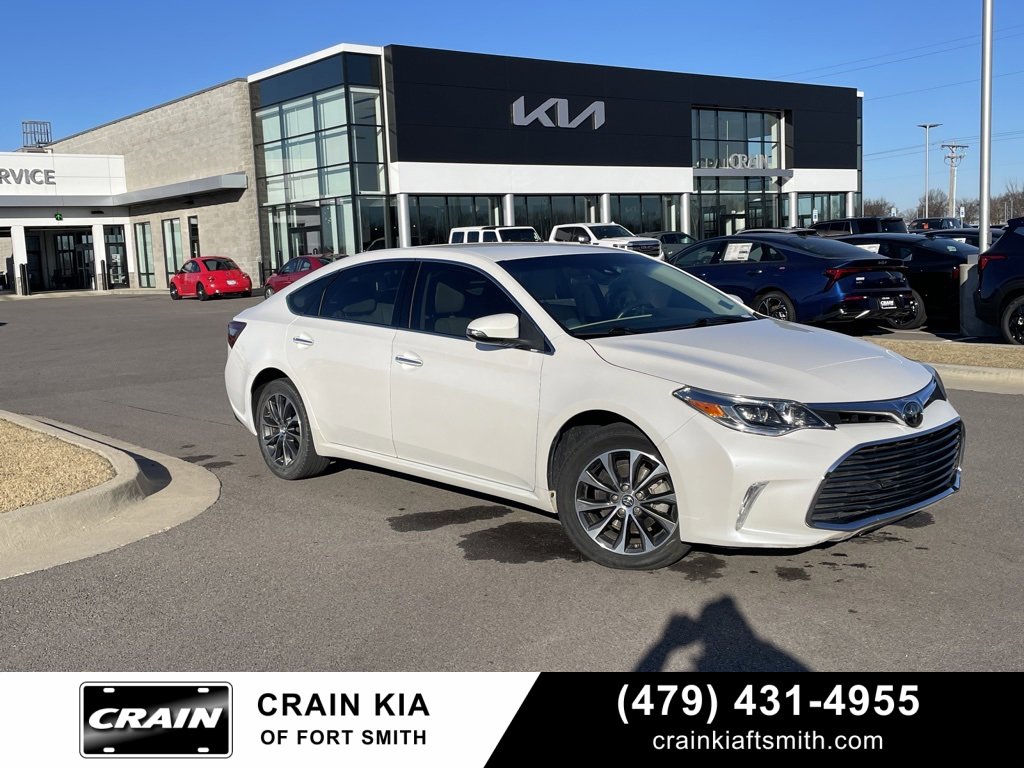 Used 2018 Toyota Avalon XLE