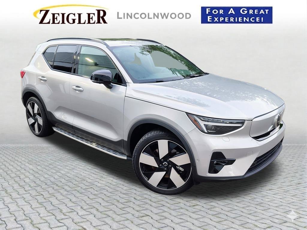 Used 2023 Volvo XC40 Recharge Ultimate AWD/4WD image 2