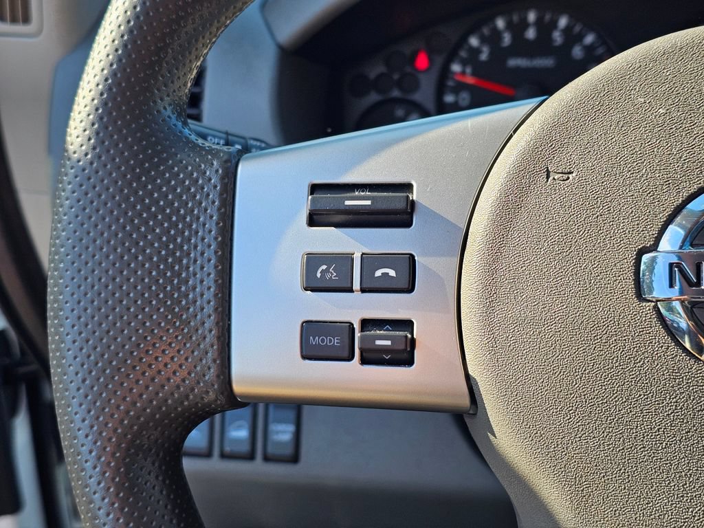 Used 2021 Nissan Frontier SV w/ Midnight Edition Floor Mats AWD/4WD image 34