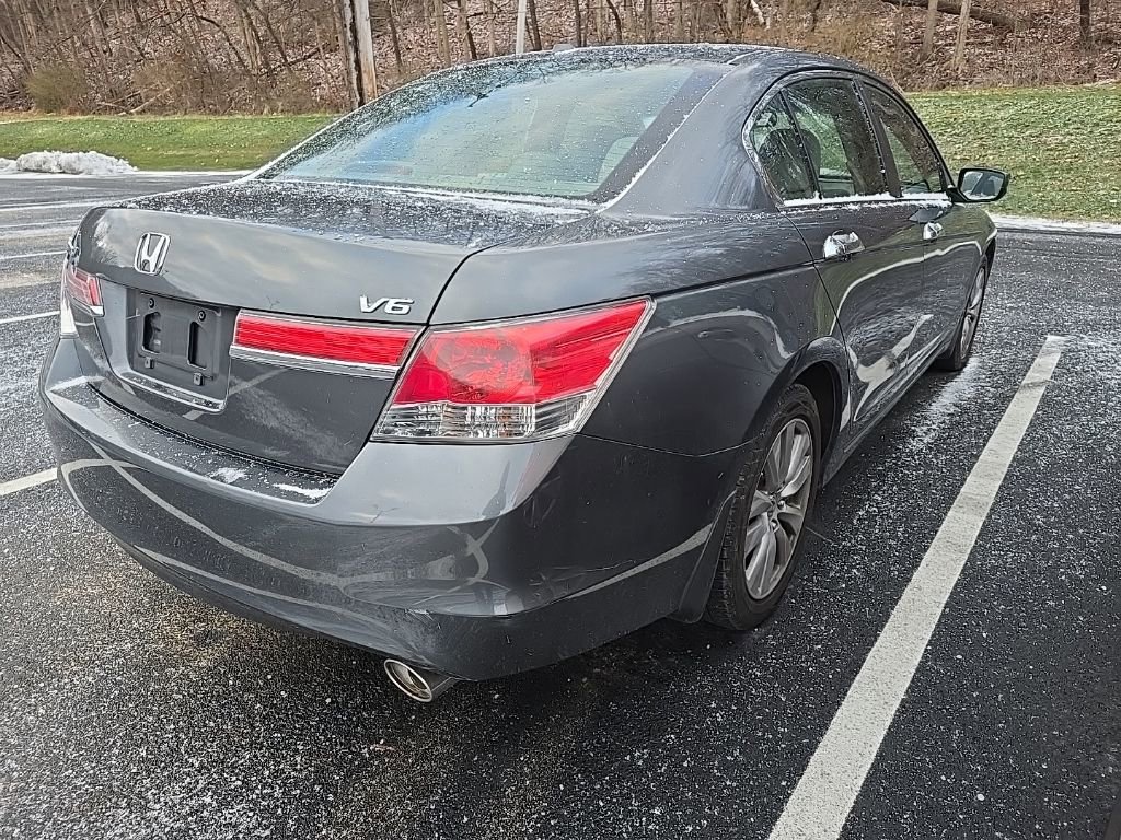 Used 2011 Honda Accord EX-L image 5