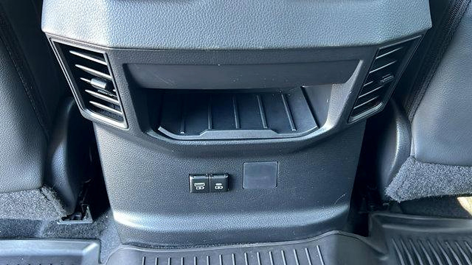 Used 2024 Toyota Tundra Limited image 14