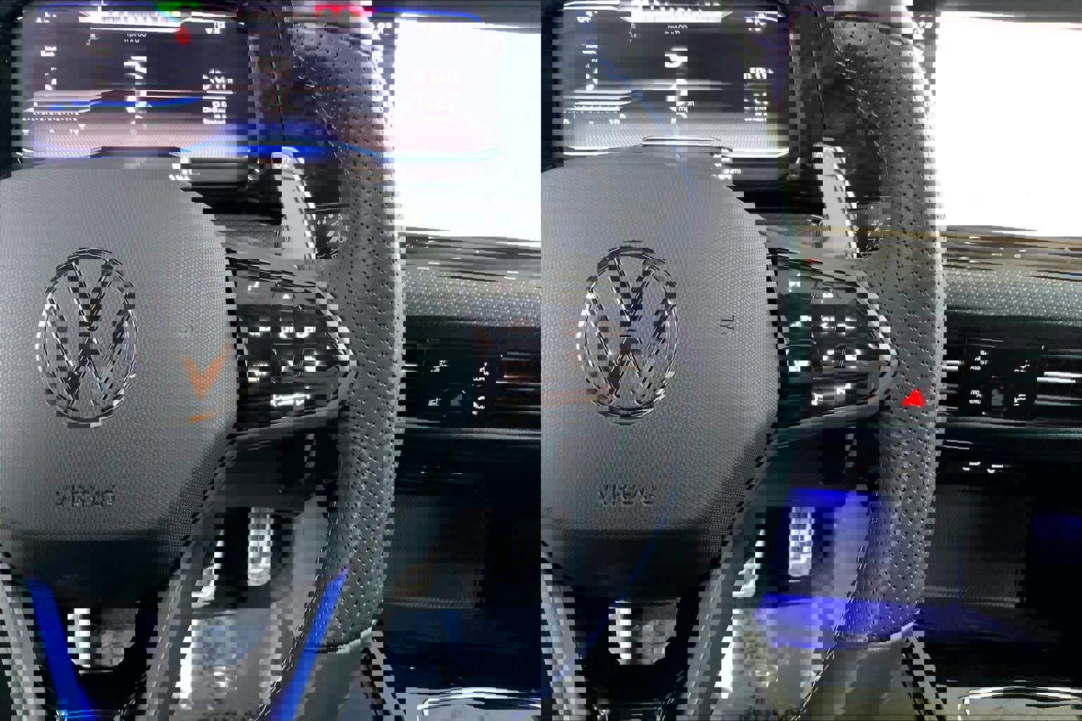 Used 2024 Volkswagen Golf R image 24