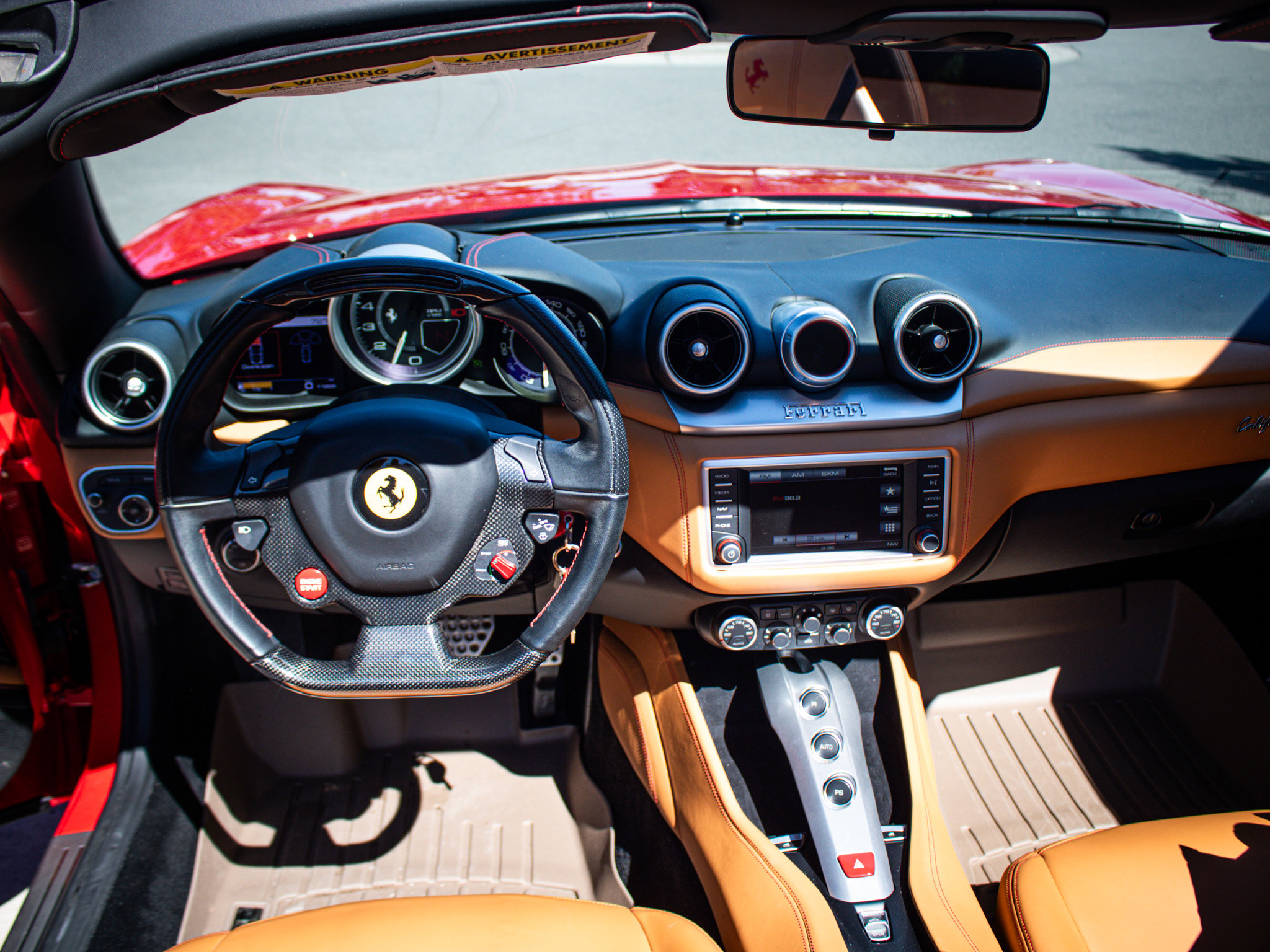 Used 2017 Ferrari California T RWD image 28