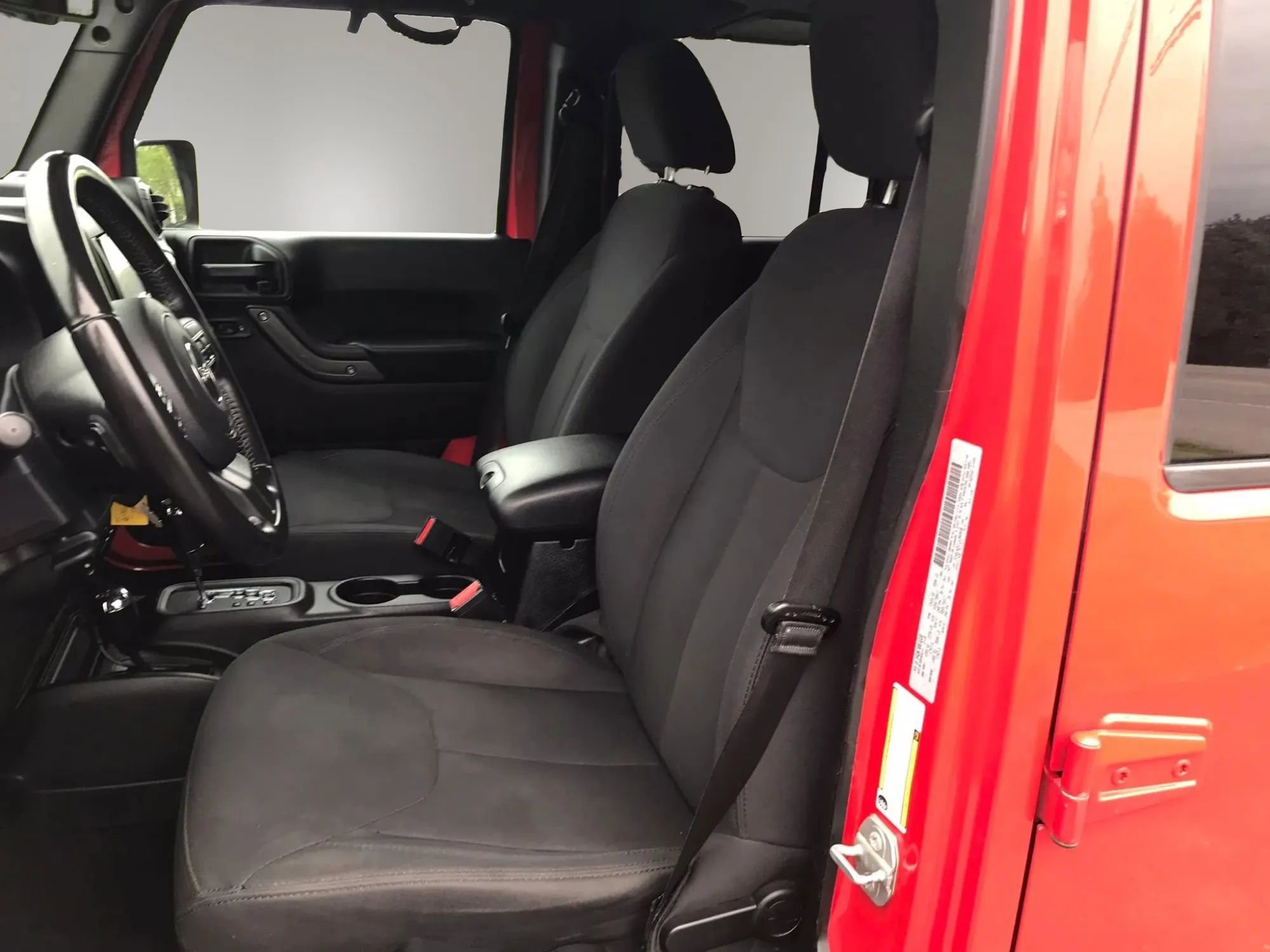 Used 2018 Jeep Wrangler Unlimited Sport S AWD/4WD image 12