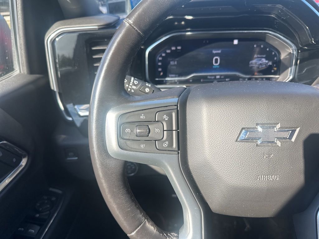 Used 2022 Chevrolet Silverado 1500 RST image 16