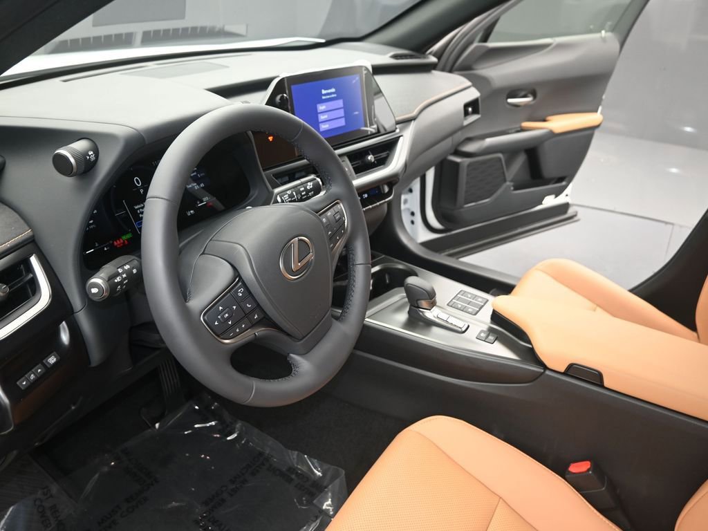 New 2026 Lexus UX 300h AWD image 13