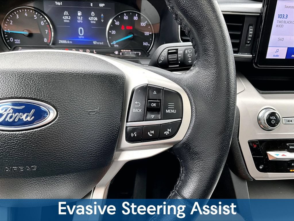 Used 2023 Ford Explorer XLT w/ Equipment Group 202A AWD/4WD image 16