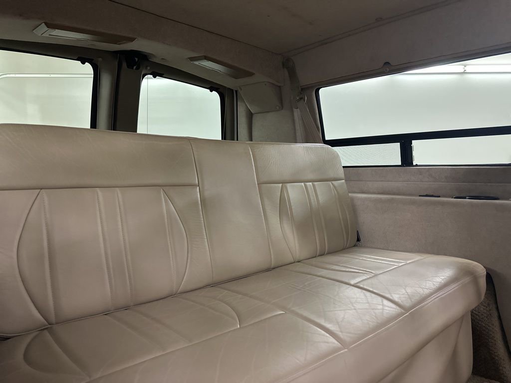 Used 2011 Chevrolet Express 1500 Upfitter image 27