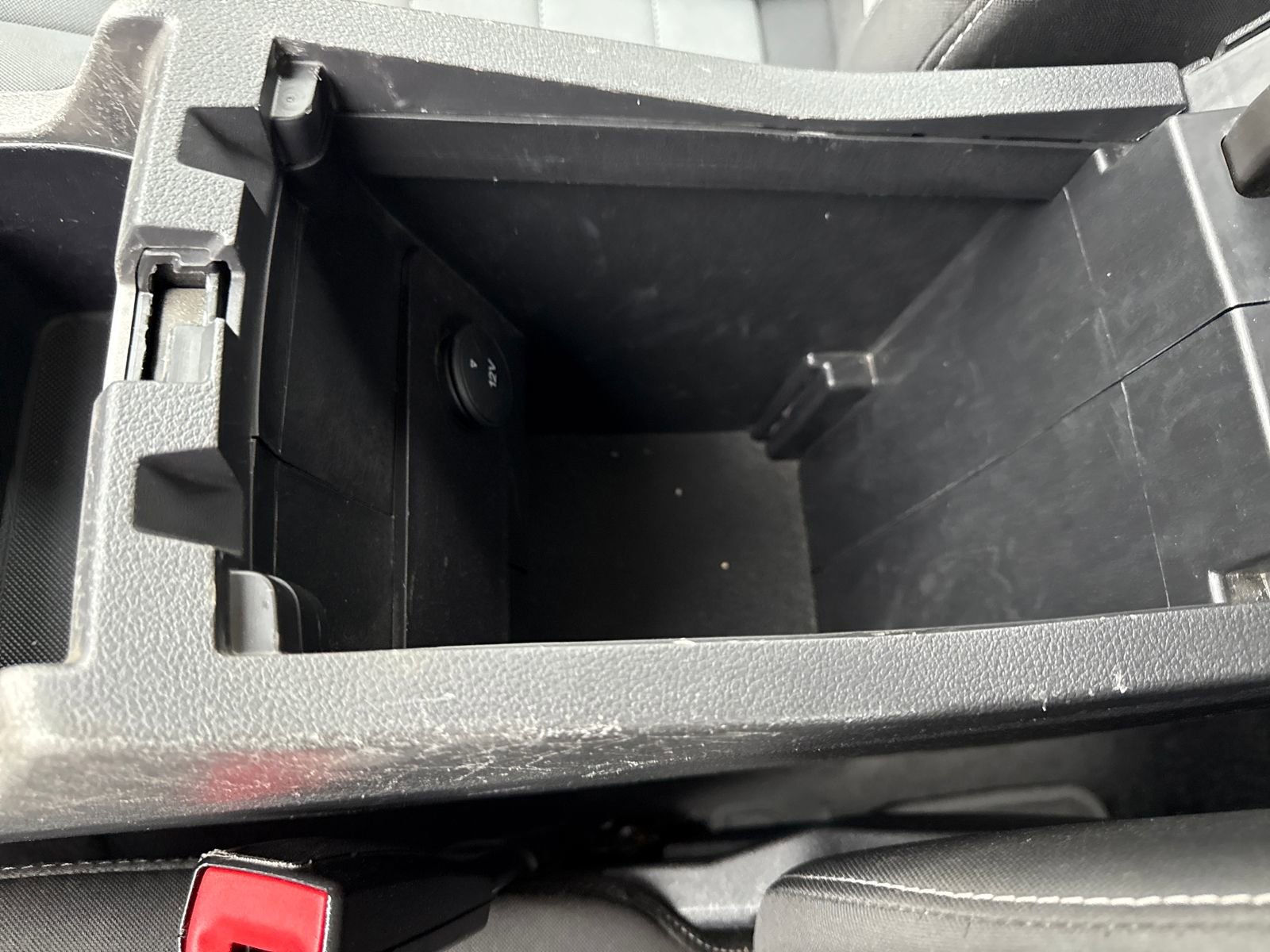 Used 2019 Ford Escape S image 26