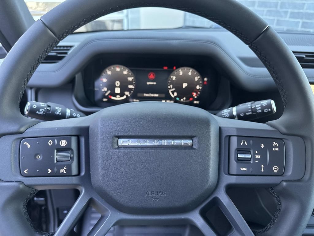 New 2026 Land Rover Defender 110 X-Dynamic SE AWD/4WD image 27
