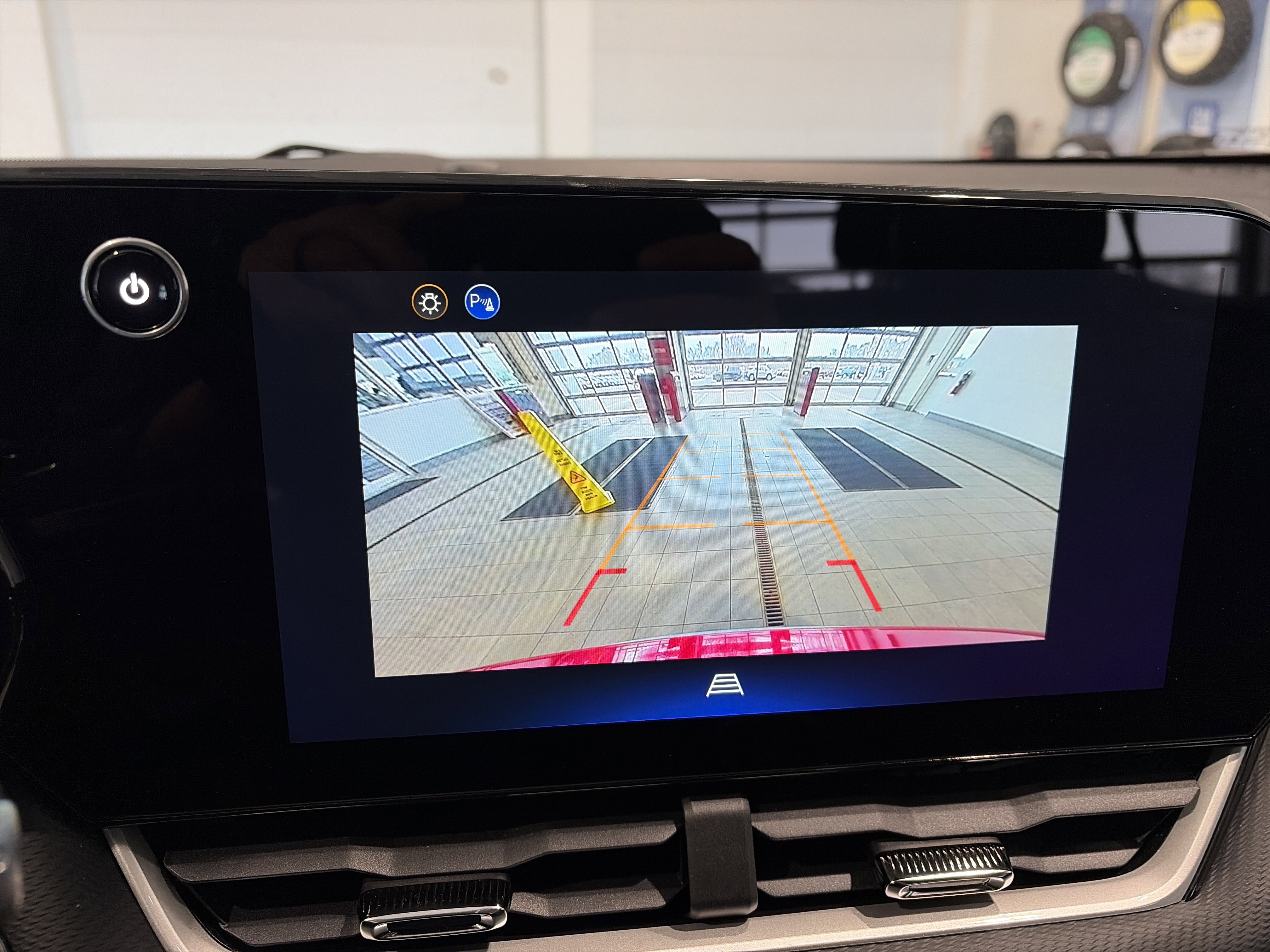 New 2026 Chevrolet Equinox LT w/ Convenience Package II image 21