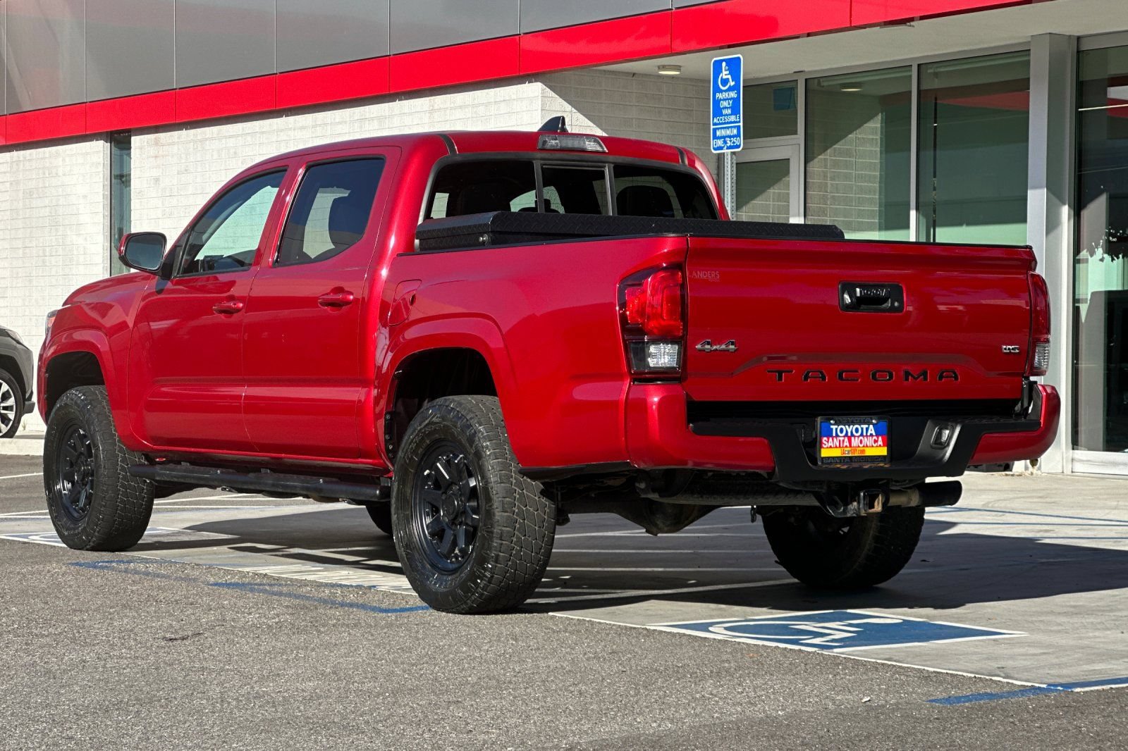 Used 2023 Toyota Tacoma SR AWD/4WD image 6