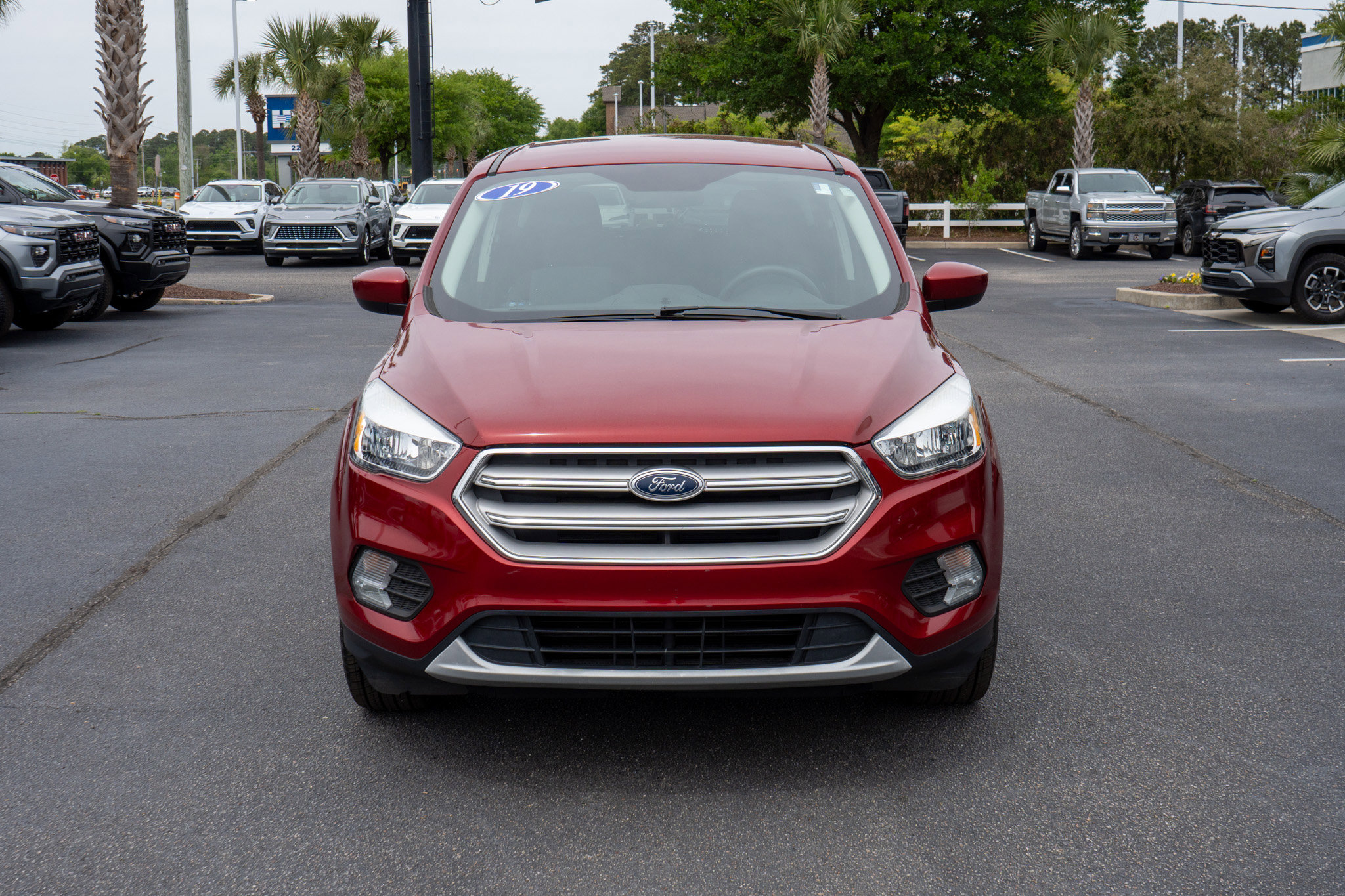 Used 2019 Ford Escape SE image 8