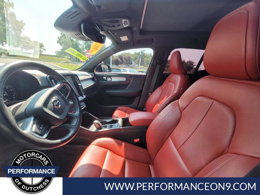 Used 2020 Volvo XC40 T5 Momentum w/ Protection Package AWD/4WD image 13