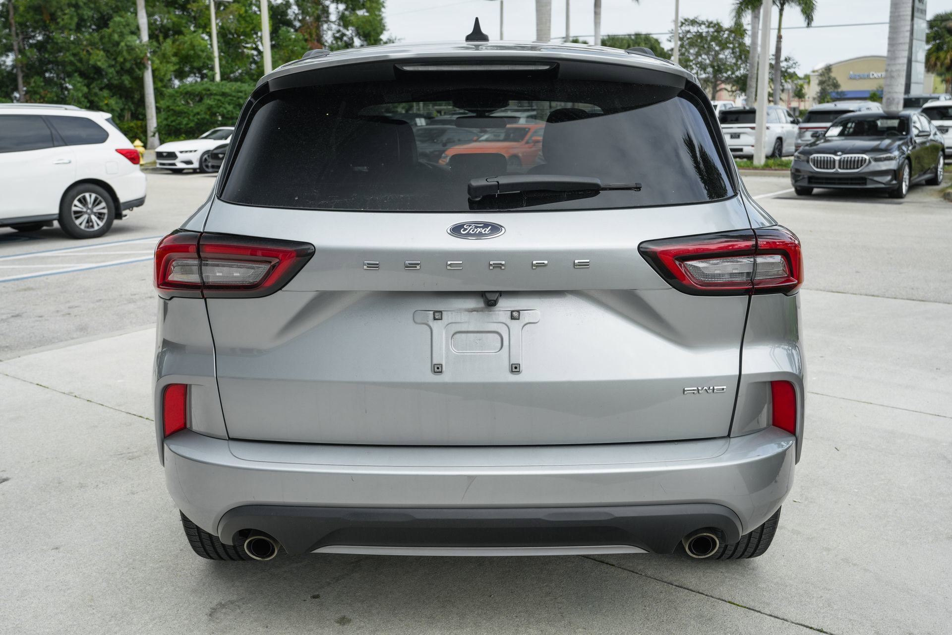 Used 2023 Ford Escape ST-Line image 8