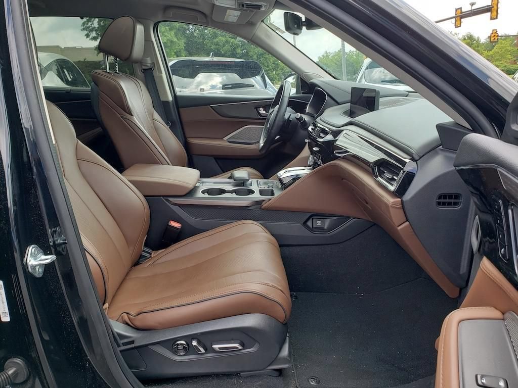 Certified 2024 Acura MDX SH-AWD w/ Advance Package image 21