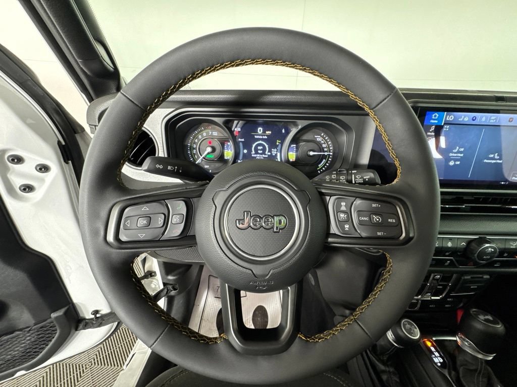 Certified 2024 Jeep Wrangler Unlimited AWD/4WD image 18