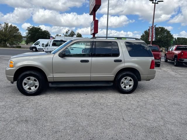 Used 2004 Ford Explorer XLT AWD/4WD image 1