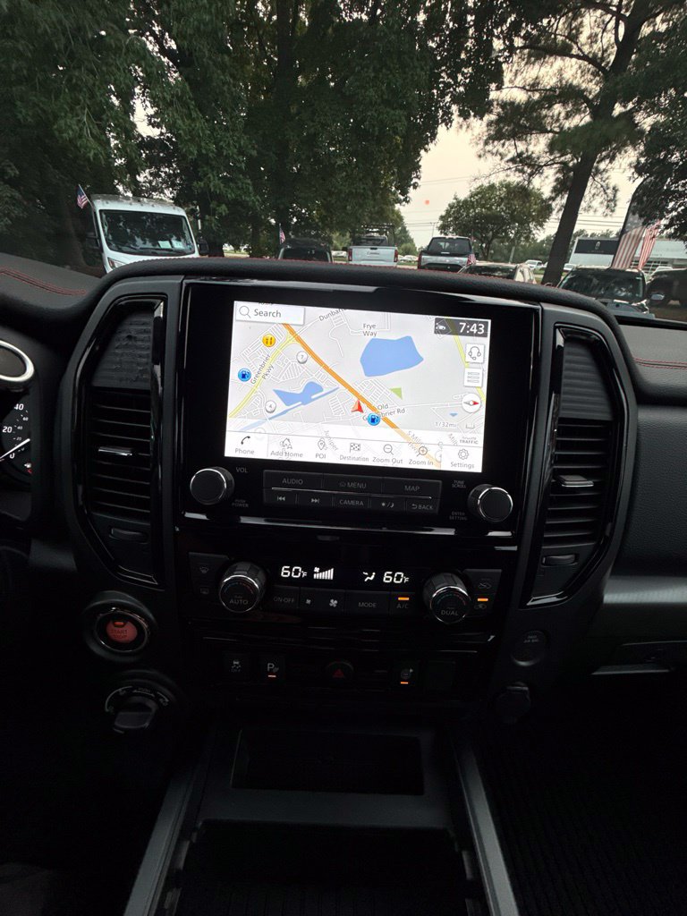 Used 2024 Nissan Titan PRO-4X w/ Pro-4x Utility Package AWD/4WD image 34