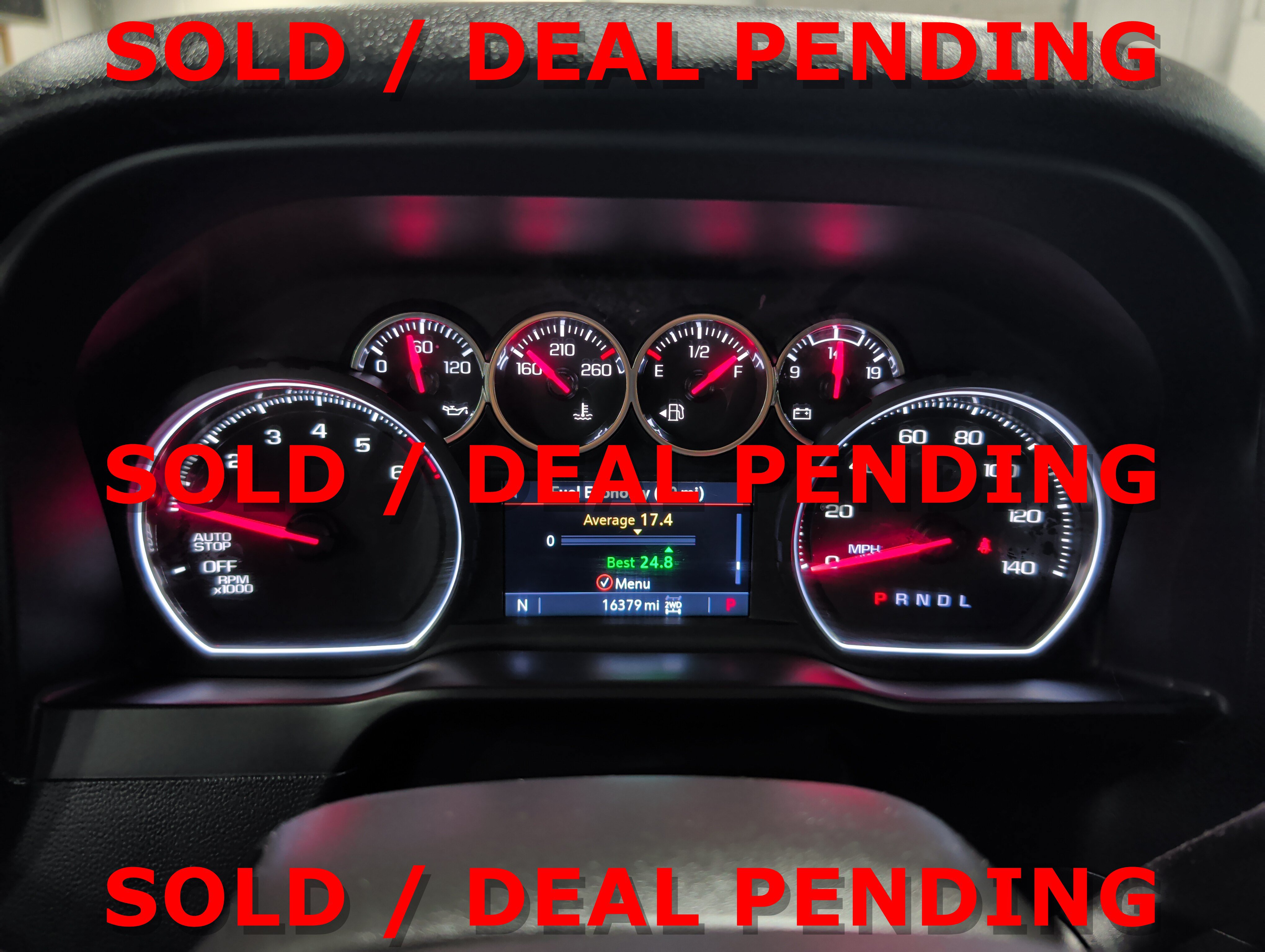 Used 2020 Chevrolet Silverado 1500 LT Trail Boss w/ Midnight Edition AWD/4WD image 9
