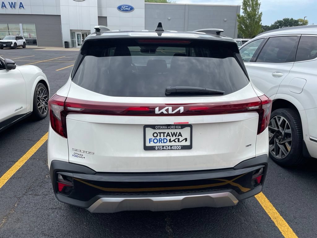 Used 2026 Kia Seltos S AWD/4WD image 3
