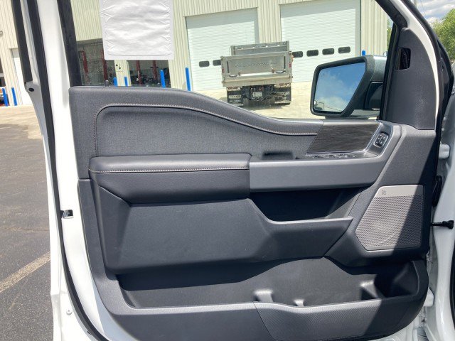 New 2026 Ford F150 Lariat AWD/4WD image 12
