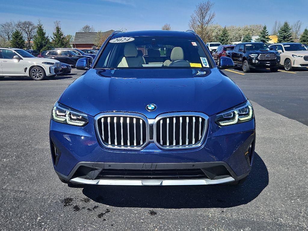 Certified 2024 BMW X3 xDrive30i w/ Convenience Package AWD/4WD image 2