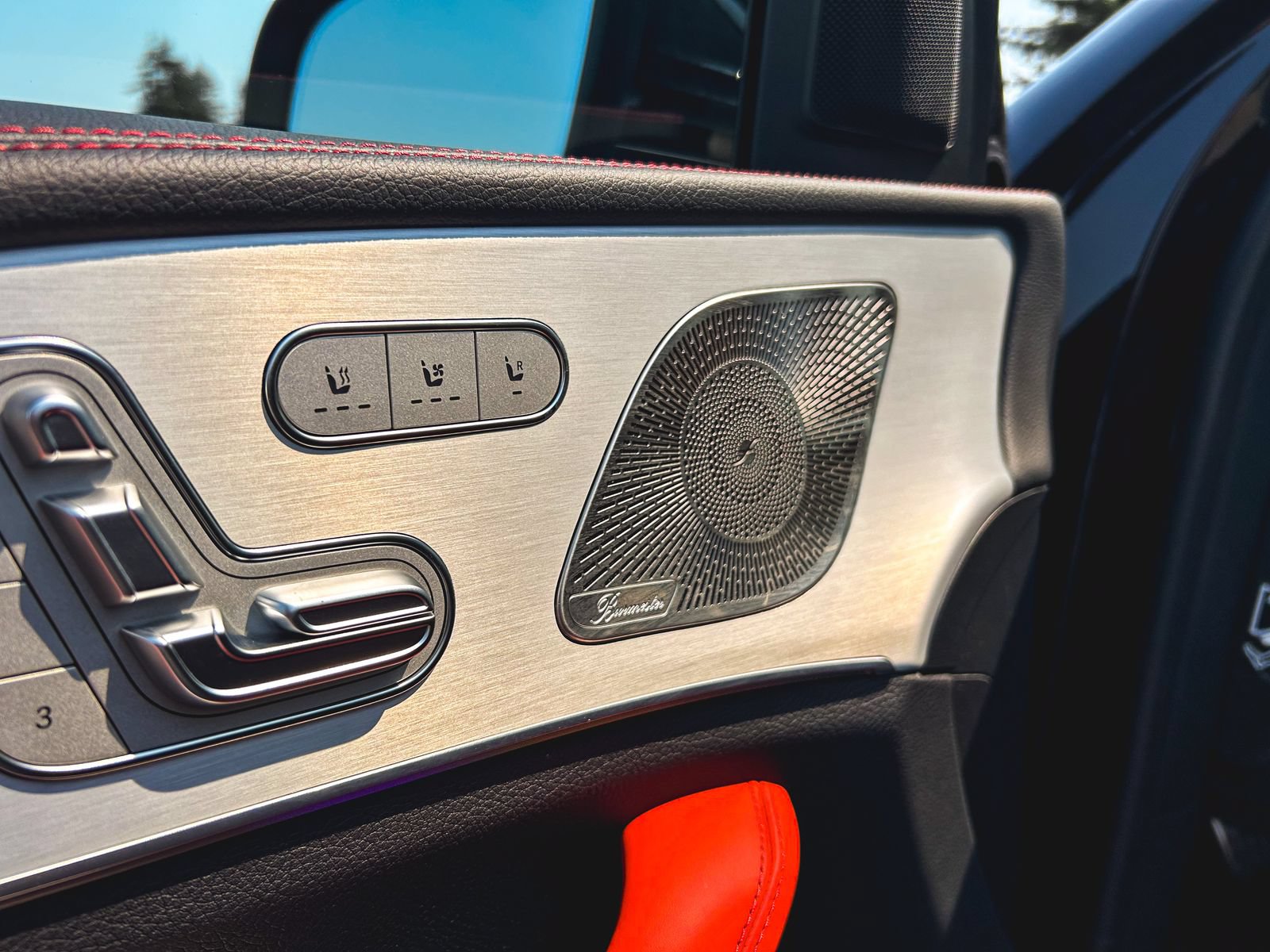 Used 2024 Mercedes-Benz GLE 53 AMG 4MATIC Coupe image 11