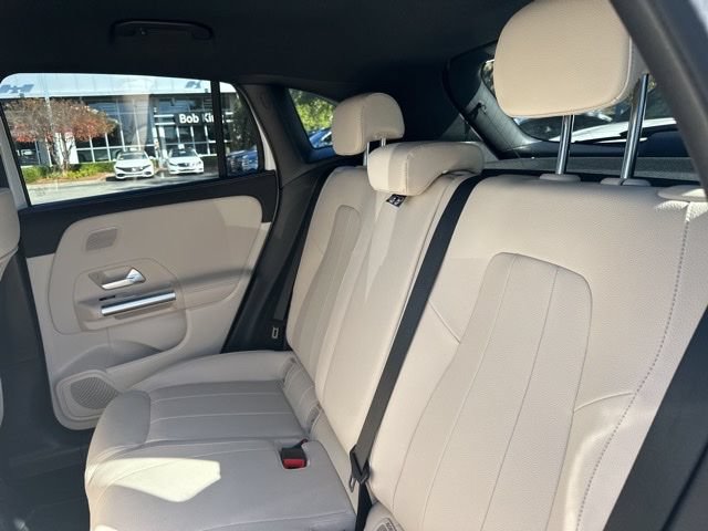 Used 2025 Mercedes-Benz GLA 250 4MATIC image 20