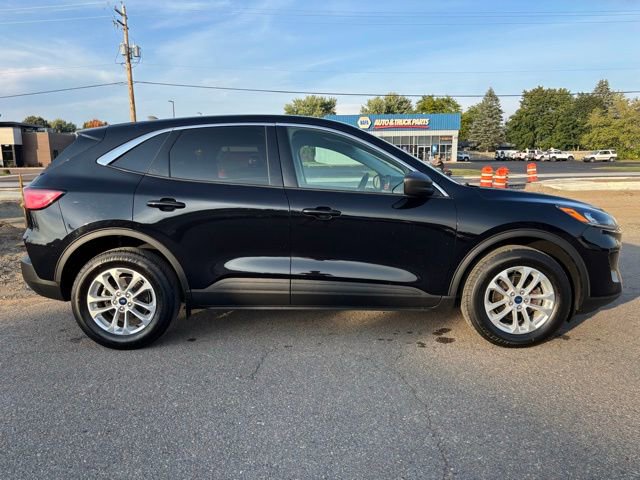 Used 2022 Ford Escape SE image 8