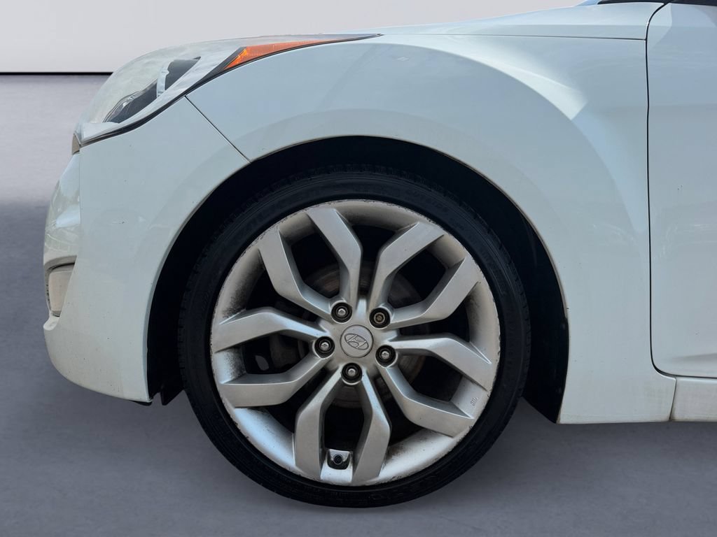 Used 2013 Hyundai Veloster w/ Style Pkg FWD image 9