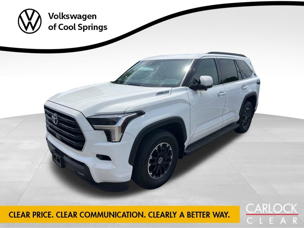 Used 2023 Toyota Sequoia SR5 w/ SR5 Premium Package AWD/4WD image 1