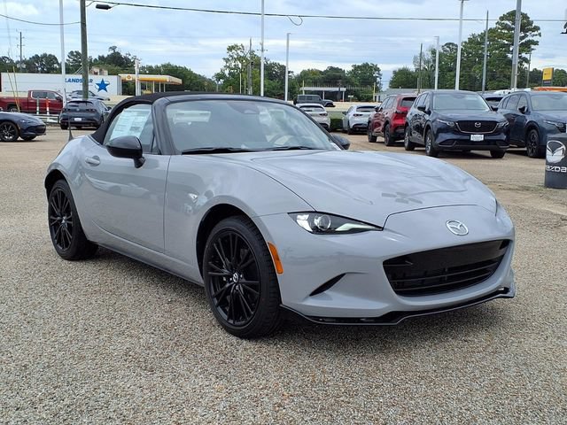 New 2026 MAZDA MX-5 Miata Club w/ Interior Package RWD image 3