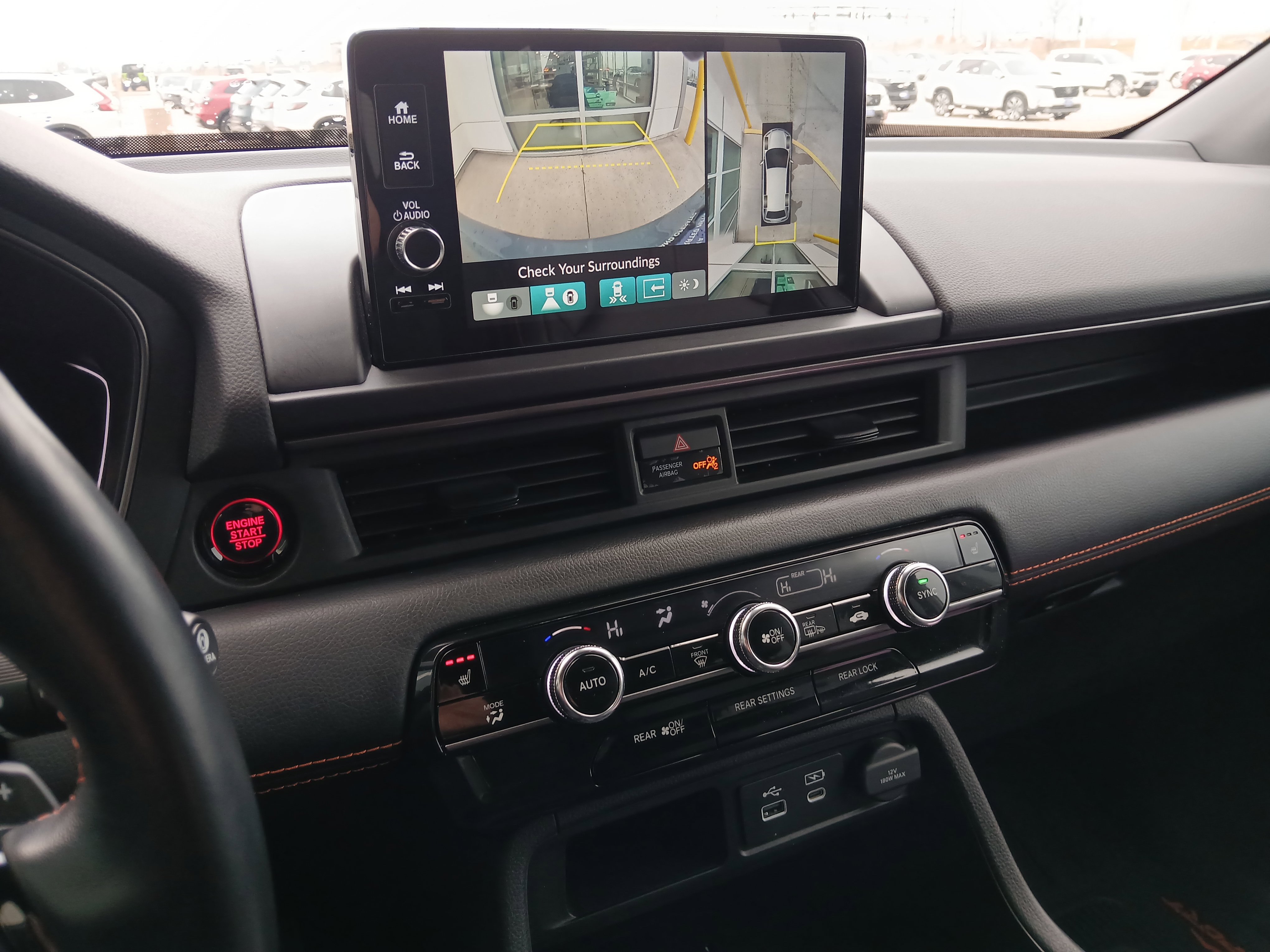 Used 2025 Honda Pilot TrailSport image 15