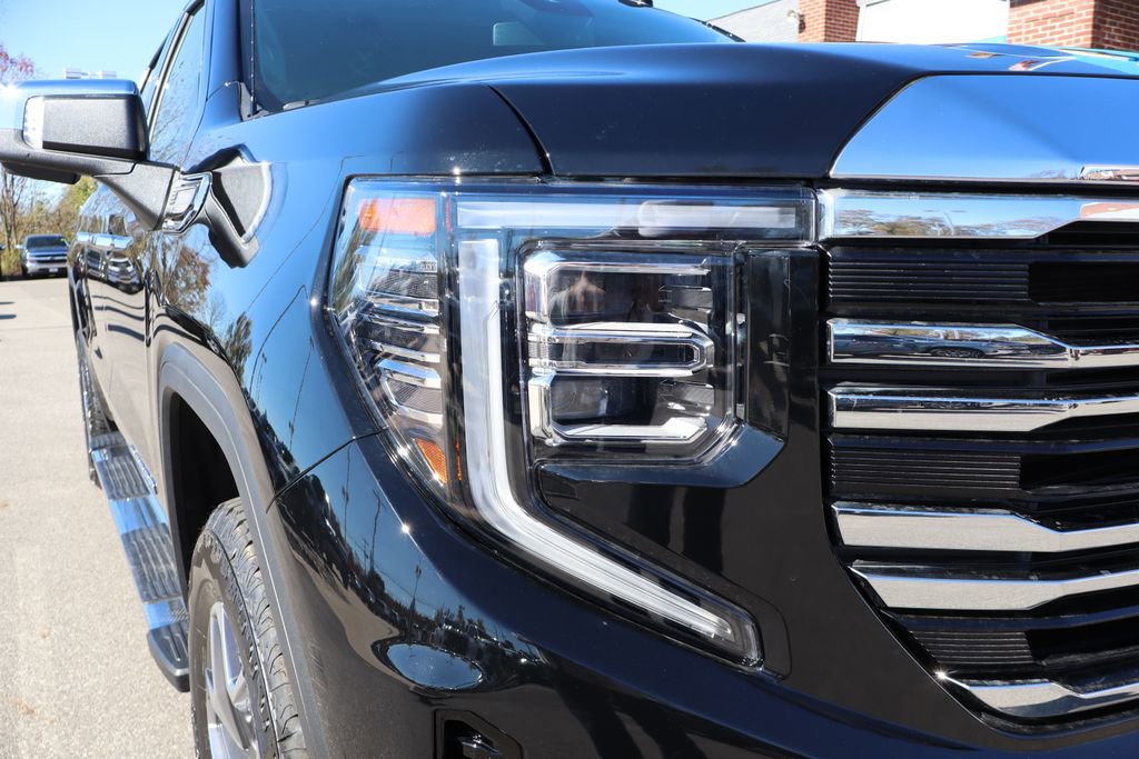 Used 2025 GMC Sierra 1500 SLT w/ SLT Premium Plus Package image 5