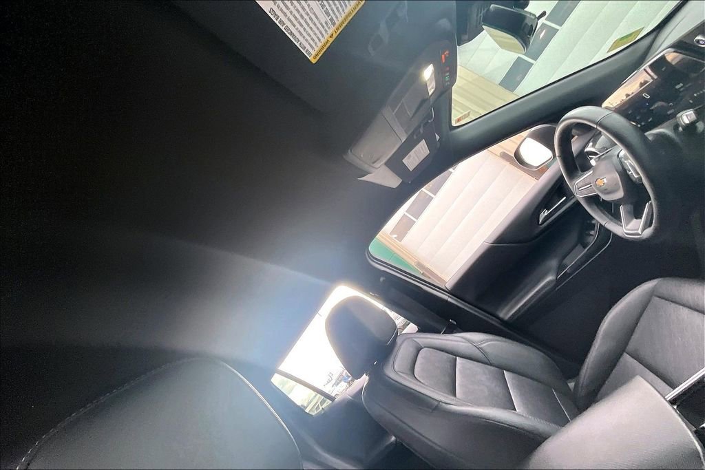 Used 2025 Chevrolet Equinox LT w/ Convenience Package II image 22