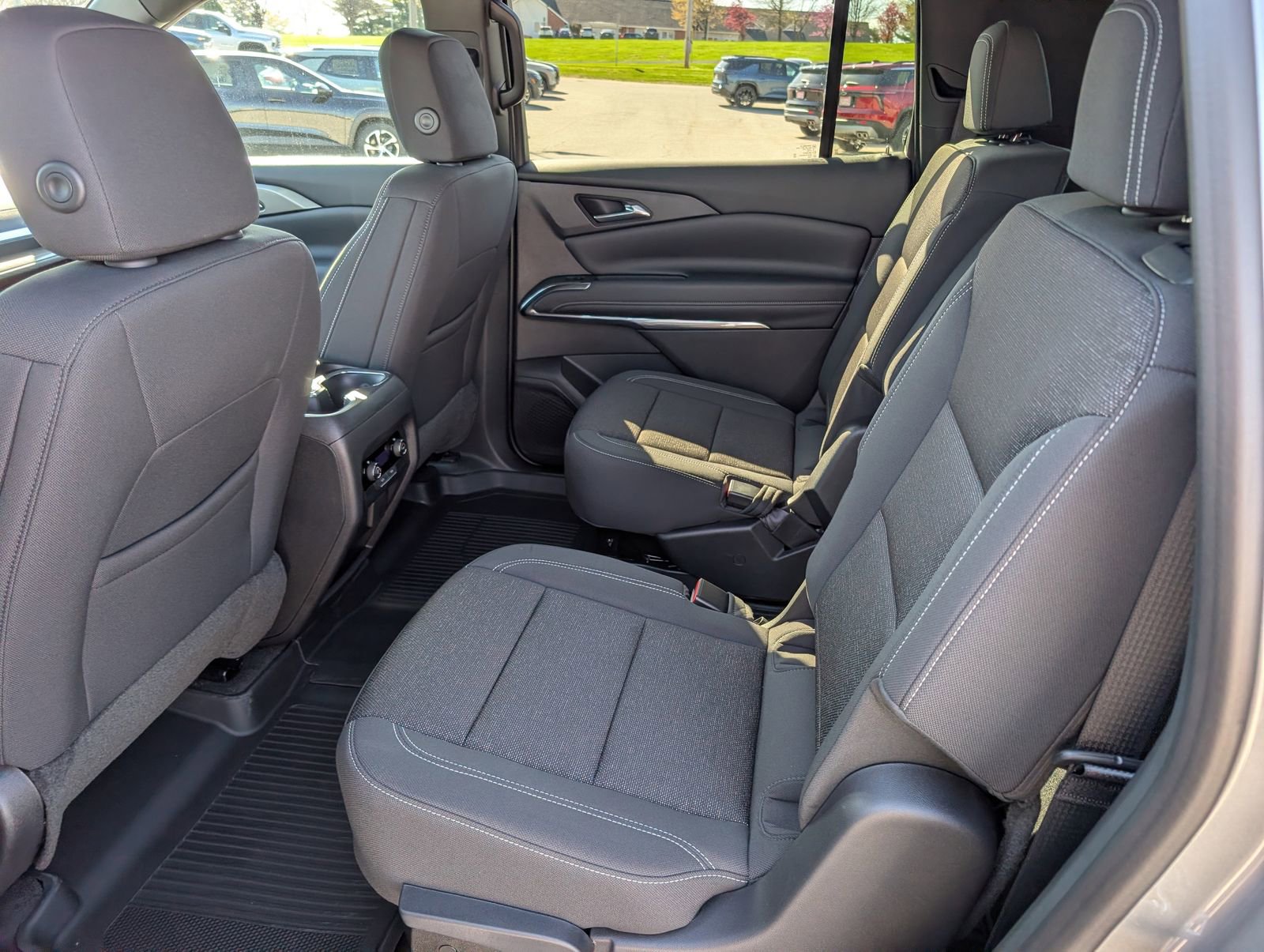New 2026 Chevrolet Traverse LT w/ Driver Confidence Package image 13