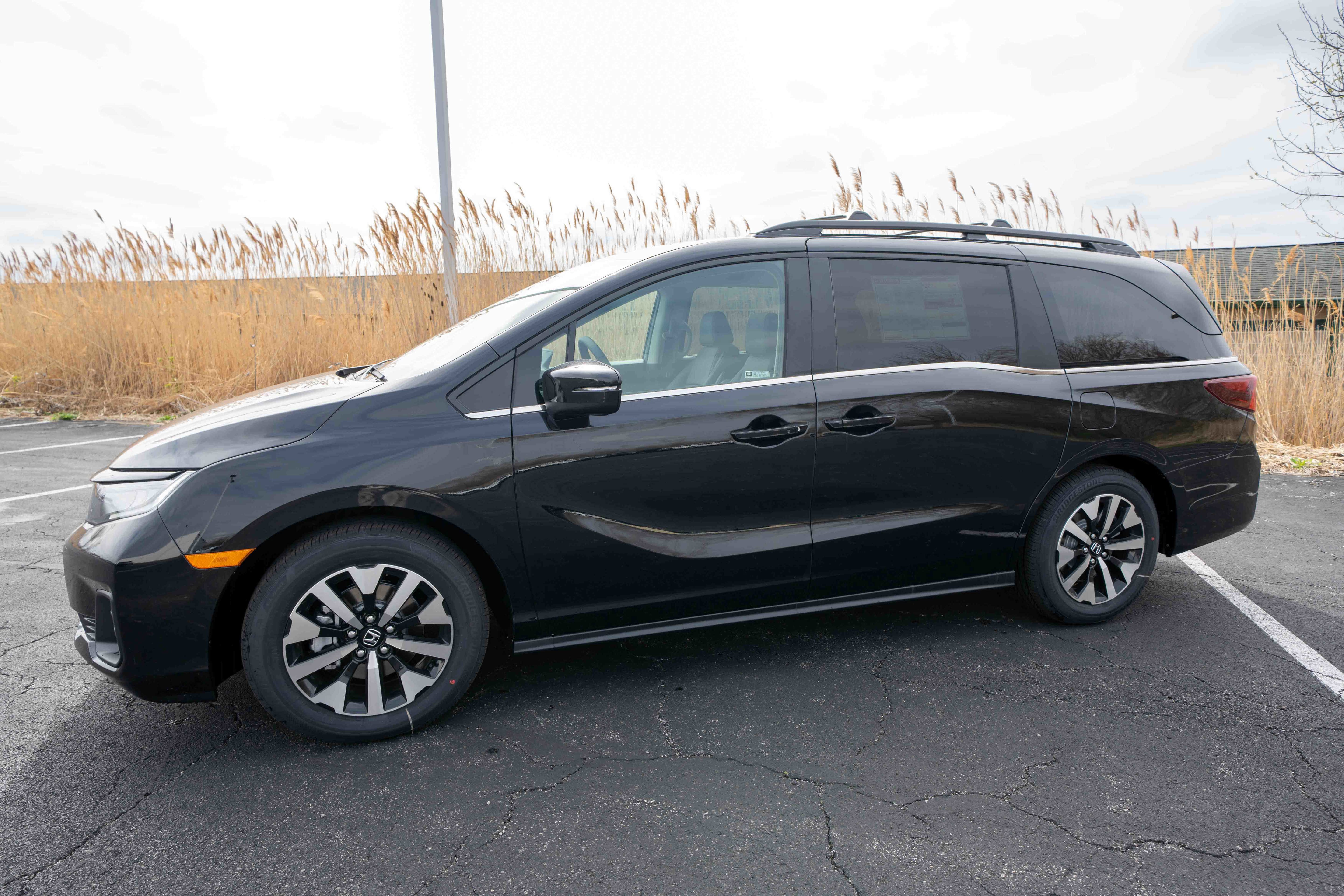 New 2026 Honda Odyssey EX-L image 3