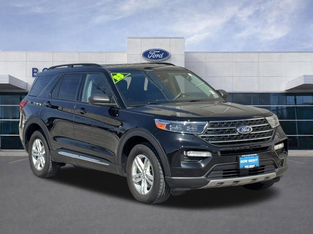 Used 2023 Ford Explorer XLT w/ Equipment Group 202A image 2