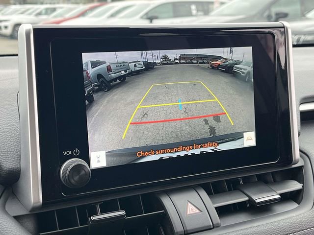 Used 2024 Toyota RAV4 XLE image 29