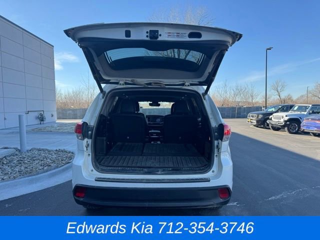 Used 2018 Toyota Highlander XLE w/ Protection Package #3 image 11