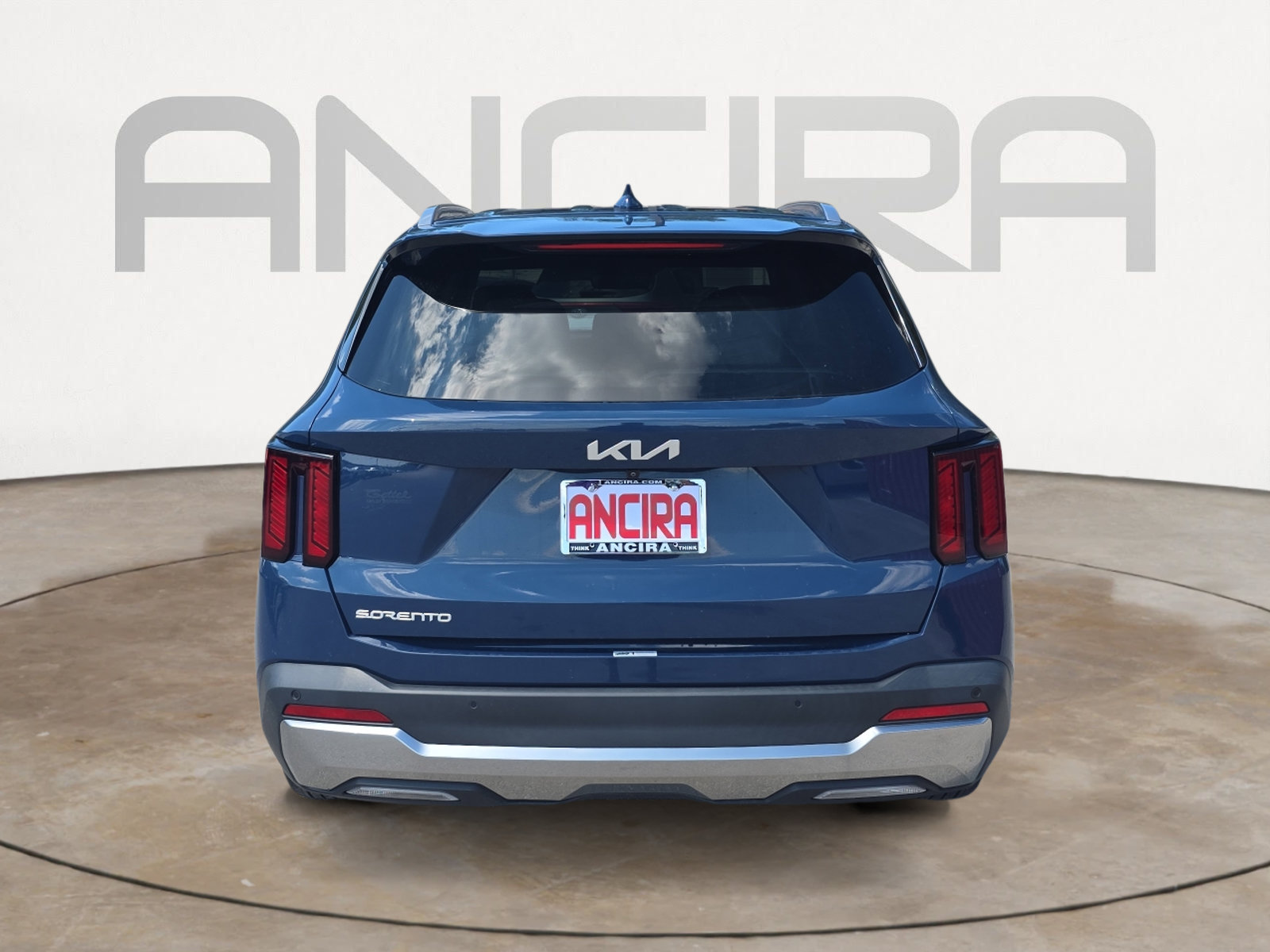 Certified 2024 Kia Sorento S FWD image 7
