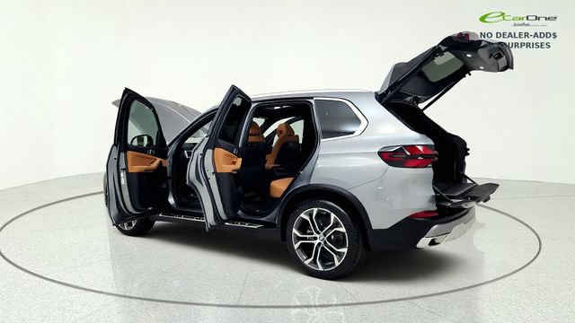 Used 2025 BMW X5 sDrive40i w/ Parking Assistance Package RWD image 16